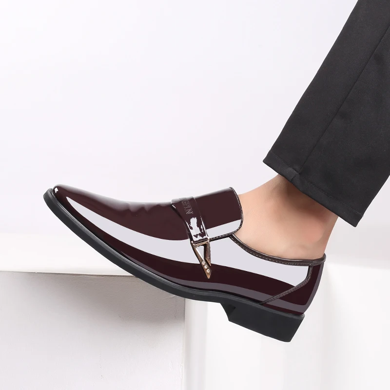 Мужская обувь из лакированной кожи черная Повседневная Деловая Свадебная на