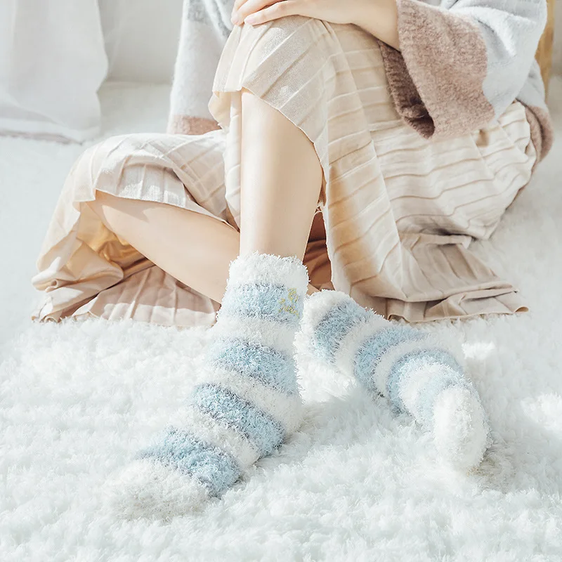 

Autumn Winter New Coral Half Fleece Women's Socks Comfortable Skin-friendly Thick Warm Socks In Tube Trend Couple Fleece Socks