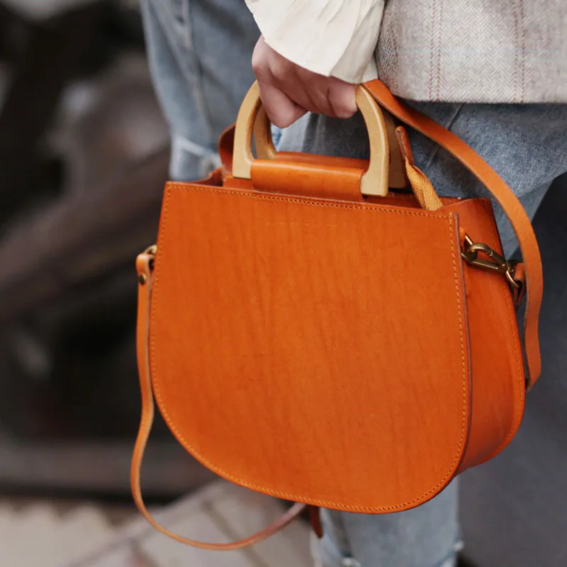 Винтажная сумка AETOO с деревянной ручкой женская кожаная через плечо литературный