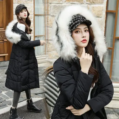 Женская зимняя куртка с капюшоном и меховым воротником | одежда