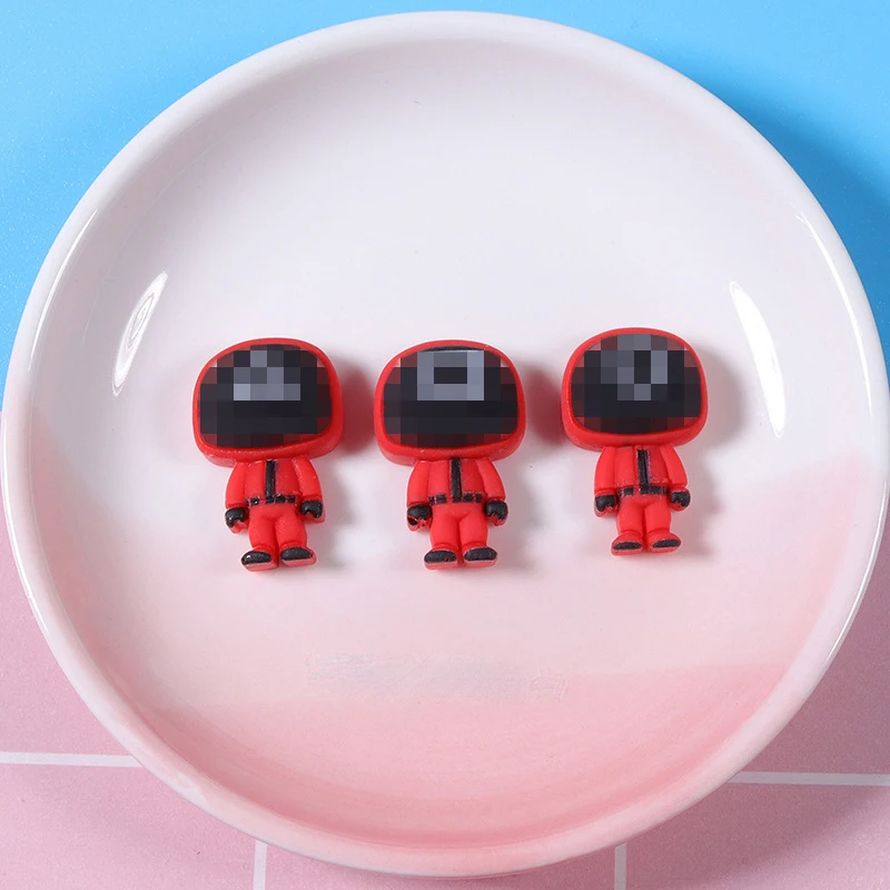 

12pcs/Lot Mini Resin Cute Game Man Flatback Cabochon Christmas Applique Ornament Craft DIY Earring Accessories