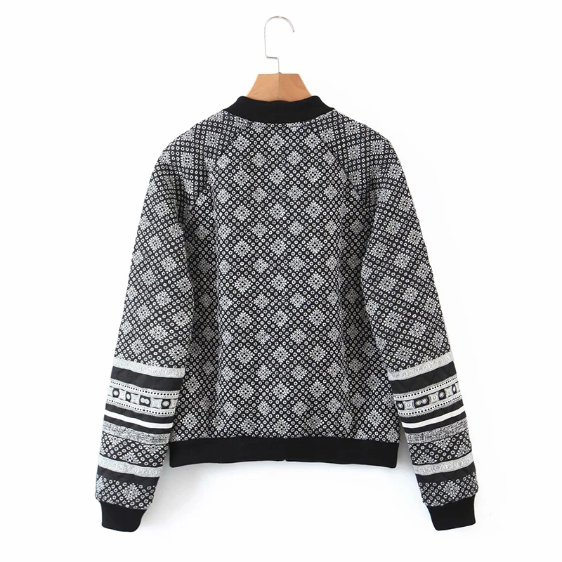 Женский однобортный пиджак черный с винтажным принтом и длинным рукавом деловая