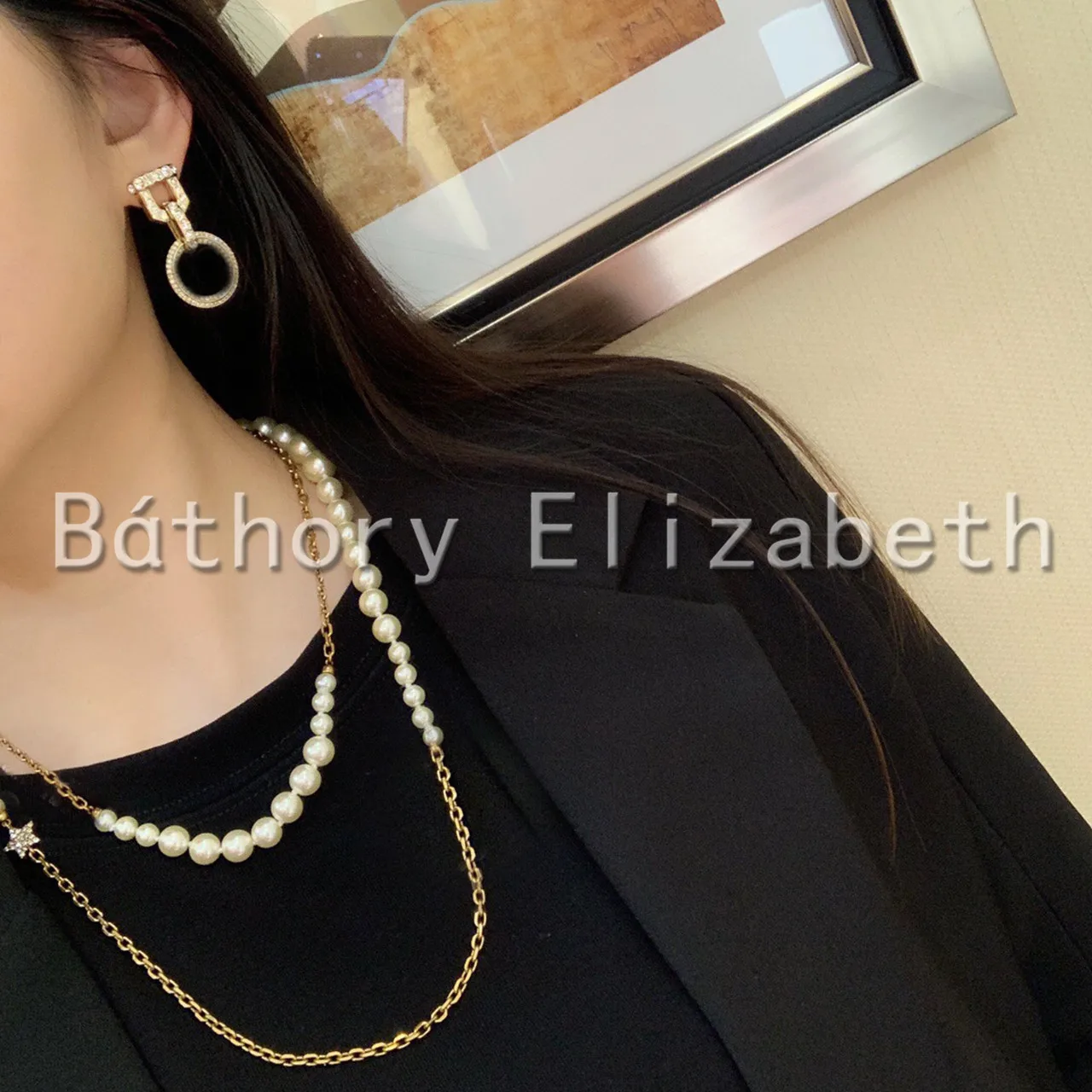 

Bthory Elizabeth Women Long Pearls Necklace Sweater Chain Necklace Collane Lunghe Donna Camelia Layered Party Necklace