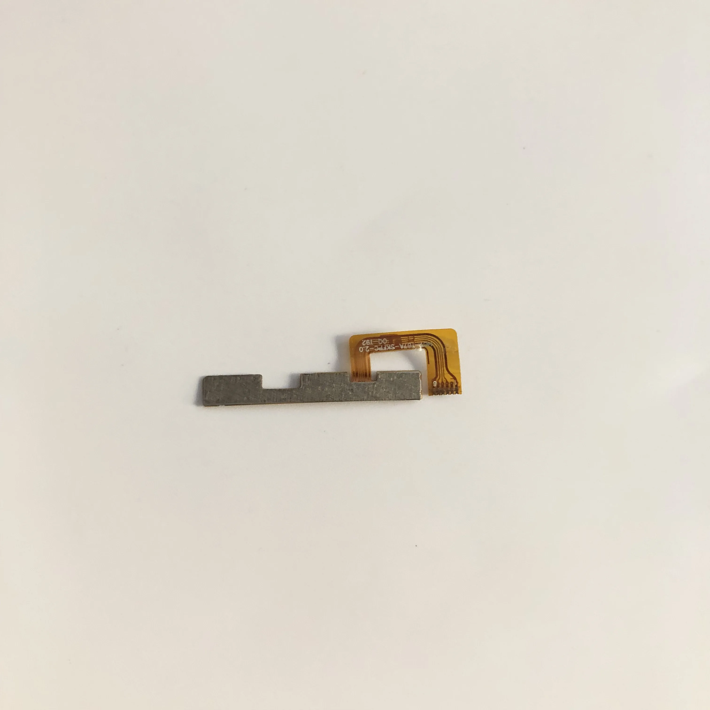 кнопка питания и громкости. Fpc nfc ntag213. шлейф iphone 6s кнопки вкл/громкости. шлейф jcid для аккумулятора iphone 11. смартфон realme 8 pro кнопка громкости.