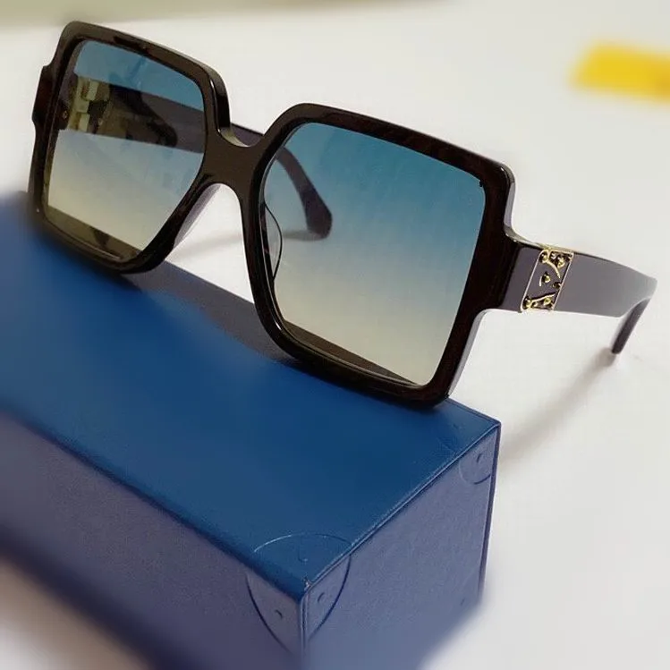 

Sunglasses Brand luxury new collection 2021, classic and vintage styles, sight solar accessory, reflective lenses, formen women
