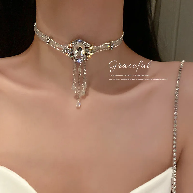 

Korean fashion personality diamond crystal rice bead multi-layer necklace female temperament exaggerated clavicle chain