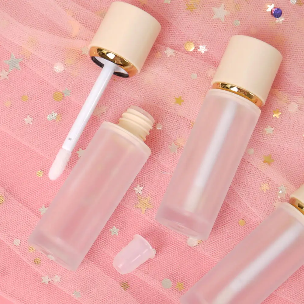 

1PC 4ml Light Yellow Frosted Lip Gloss Tube Plastic Lip Gloss Empty Tube Cosmetic Wand Lipgloss Packaging Container Spray Bottle
