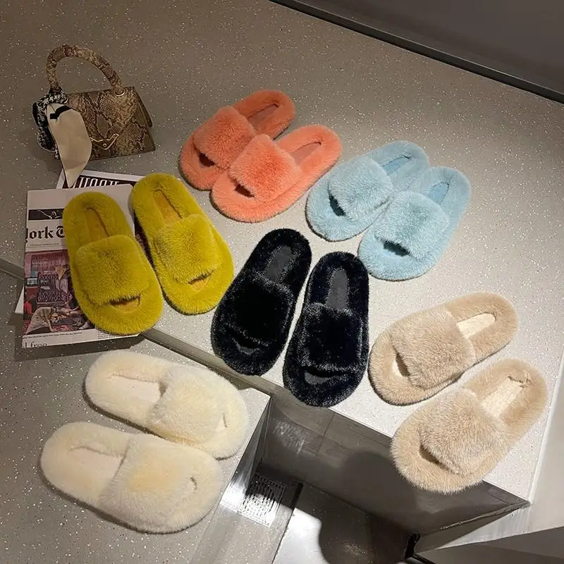 Женские домашние меховые тапочки пушистые мягкие шлепанцы на плоской подошве
