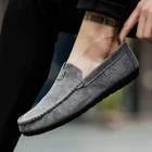 Мужские замшевые лоферы, низкие, простые дышащие, повседневная обувь для вождения, без застежки, в английском стиле, весна-осень