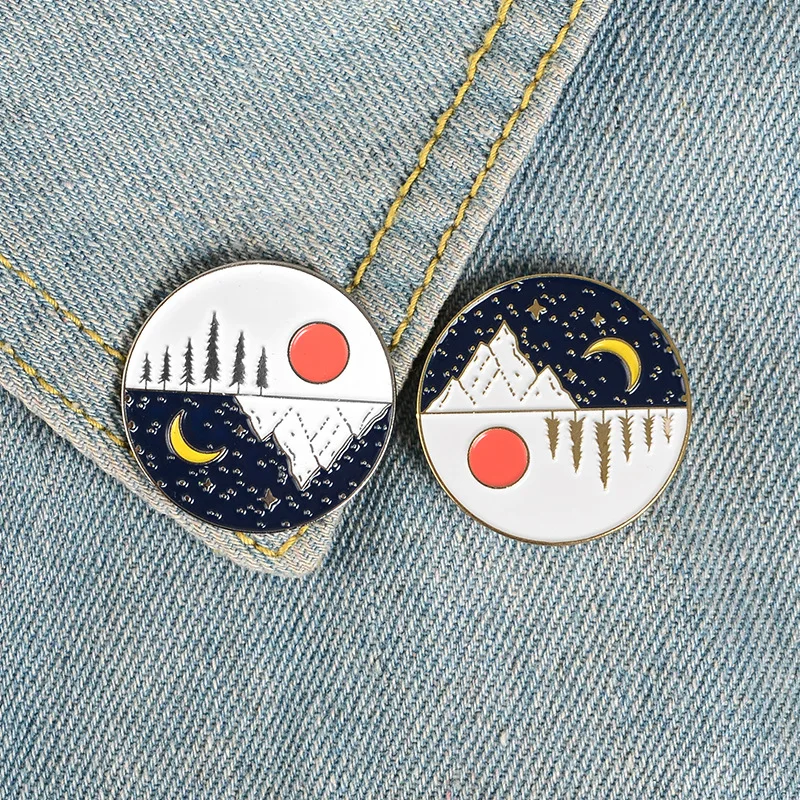 

2019 new gold and popular round landscape sun moon snow mountain metal enamel pin personality lapel backpack commemorative badge