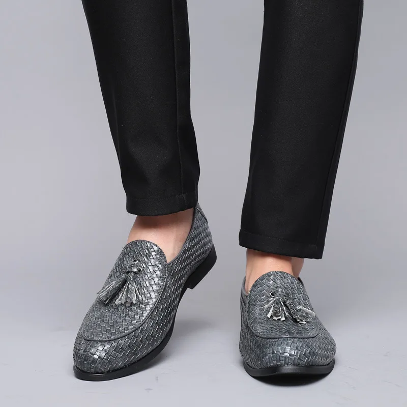 

Plus Size 38-48 New Design Men Driving Loafers Shoes Weave Pattern Leather Men Flats Shoes Tassel Popular Men Moccasins Loafers