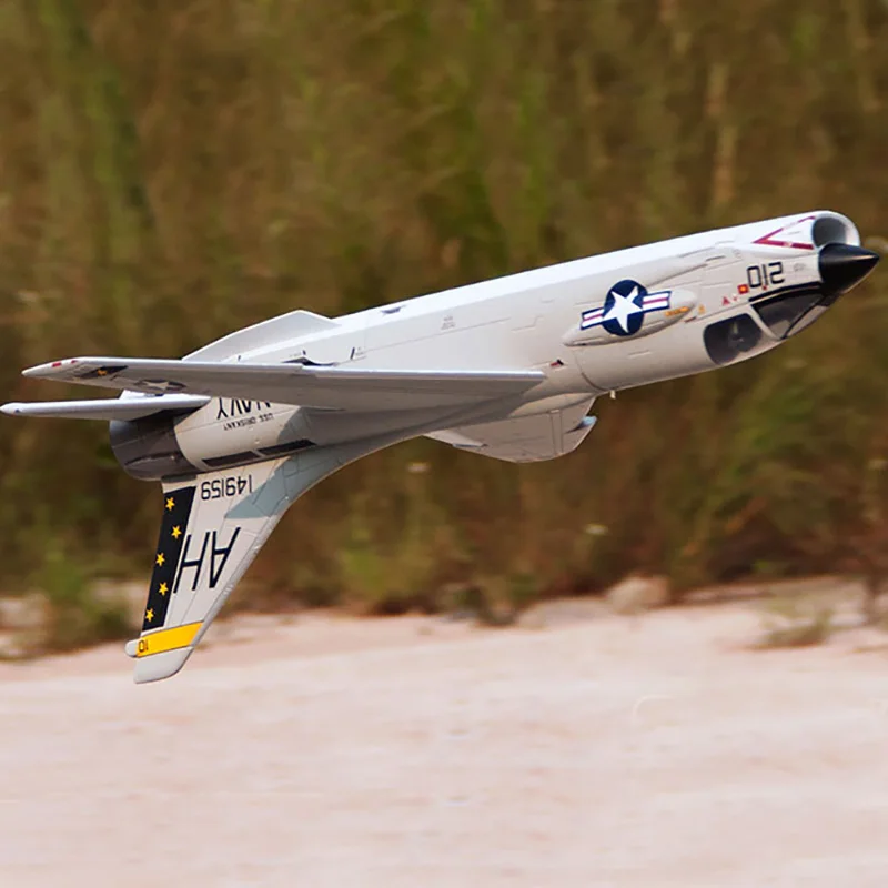 64 мм окончательного Би F-8 Crusader PNP и комплект радио управляемая модель для