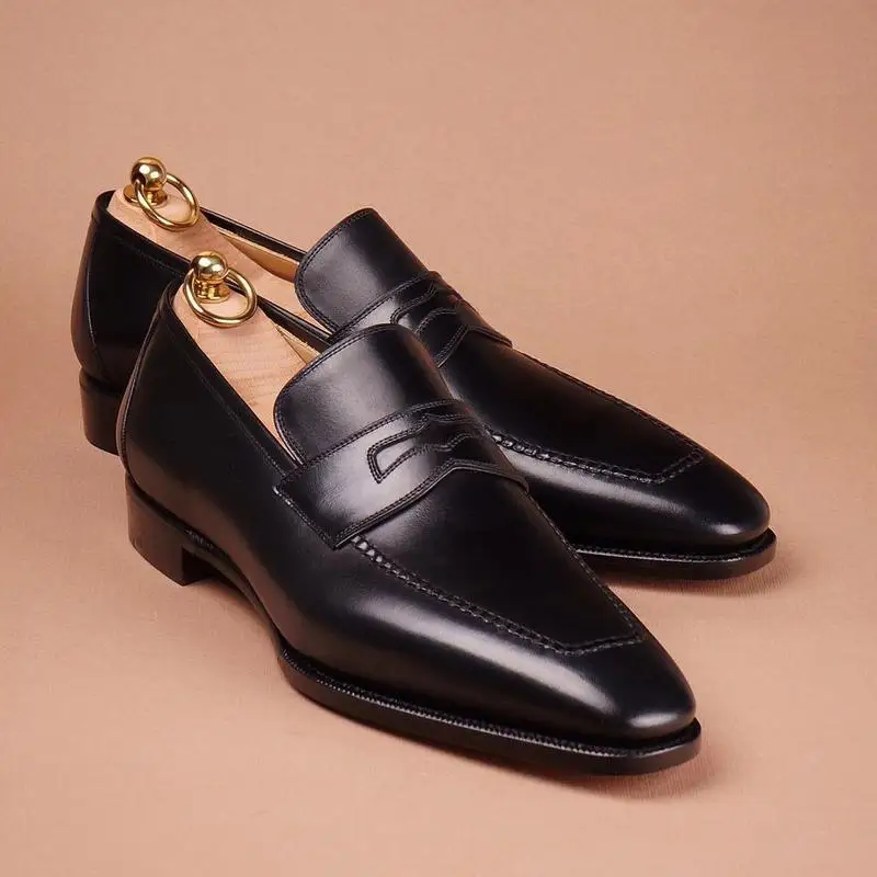 

2021 New Men Fashion Trend Business Dress Shoes Handmade Black PU Square Toe Low-heel Mask Set on Gentleman Loafers XM460