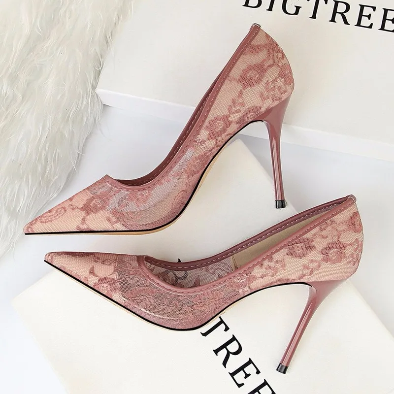 Lace Pumps Women High Heels Summer 2023 Fashion Sexy Party Wedding Shoes Pumps Ladies White Red Shoes Pointed Toe Hollow Shoes