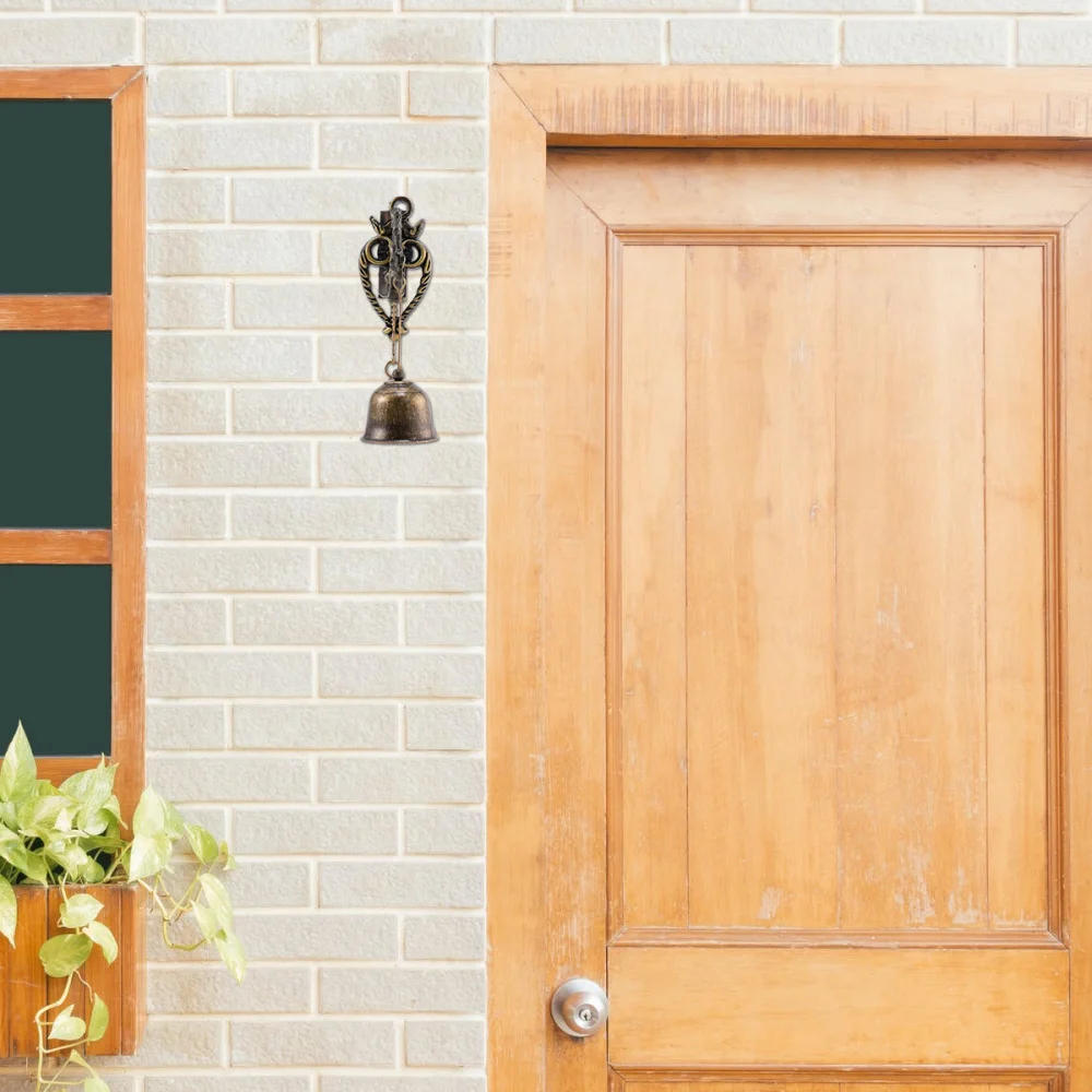 

Vintage Hanging Doorbell Cast Iron Magnetic House Door Bell Classic Home Decoration Wind Chimes
