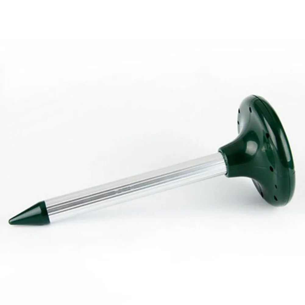 

New Hot Sell Outdoor Garden Solar Energy Mouse Gopher Ultrasonic Mouse Rat Pest Repeller