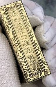 

TH brass heavy 240g 6.1*4.1*1.9cm handmade engraved Catholic Christian Jesus saint Five-sided carved oil lighter Large hinge