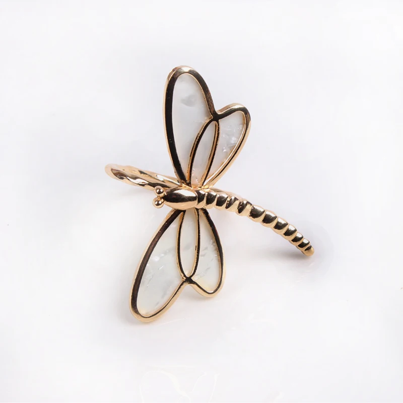 Shiny Gold Plated Seashell with Clear Crystal Stones Jeweled Dragonfly Design Metal Alloy Napkin Rings Set of 6 Pieces | Дом и сад