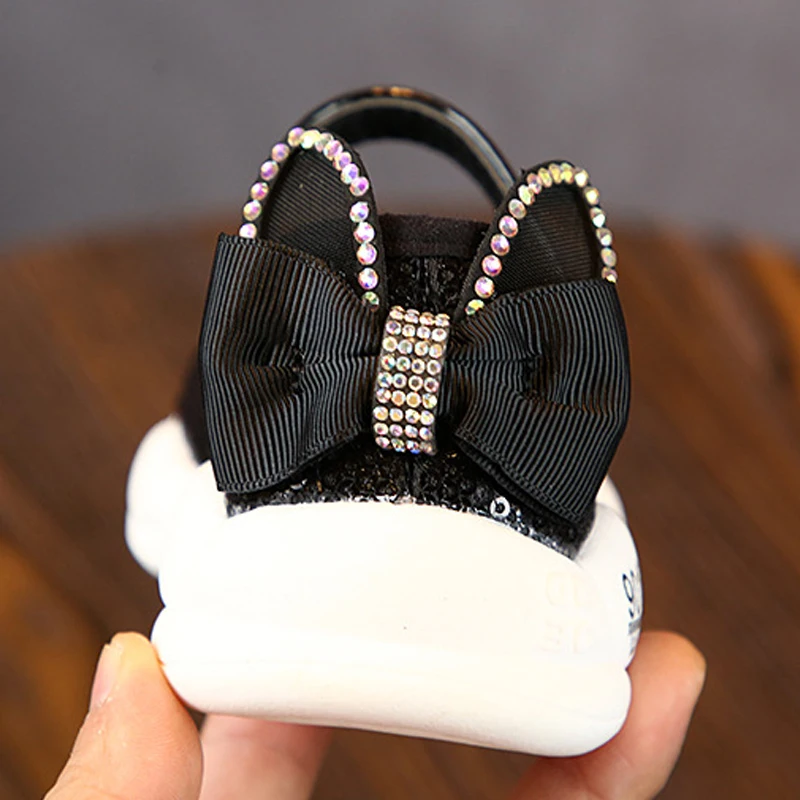 Детская обувь для девочек Сезон весна-осень Кроссовки малышей Модная принцессы