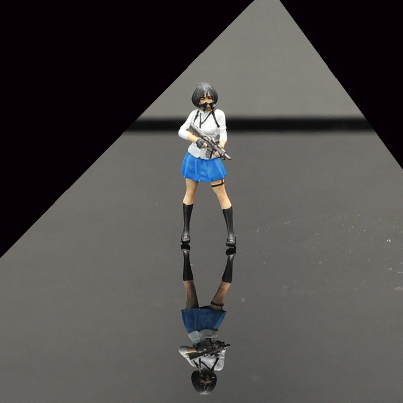 

Pre-Order DIY 1/64 Diecast Car Model Figure Player Battleground Game Girl 1:64 Miniature Model Resin