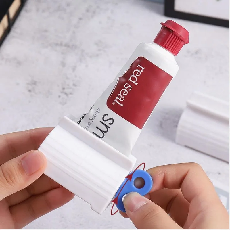 

Rolling Toothpaste Squeezer Tube Toothpaste Dispenser Toothbrush Holder Rack Dispenser Bathroom Accessories