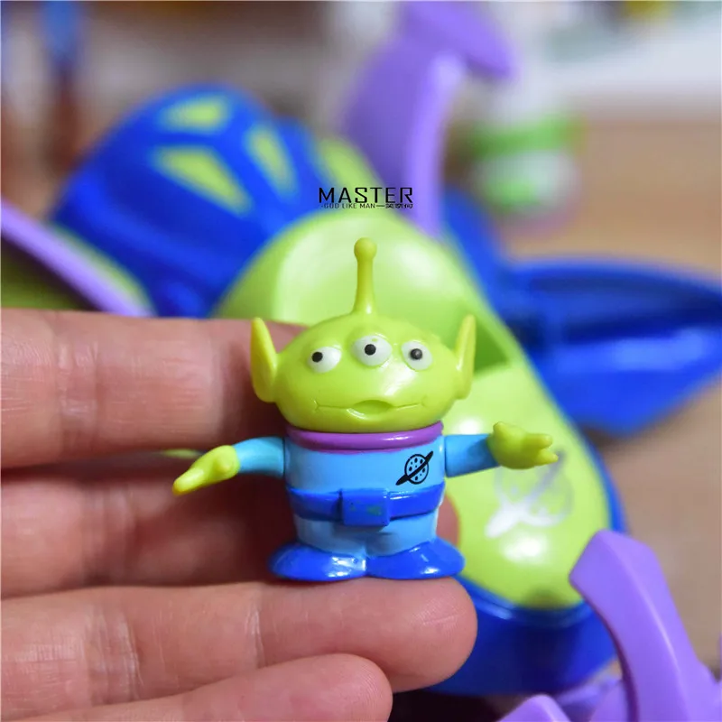 

Disney 13cm Toy story Alien robot pull back car Action Figure Model Toy home decoration toys