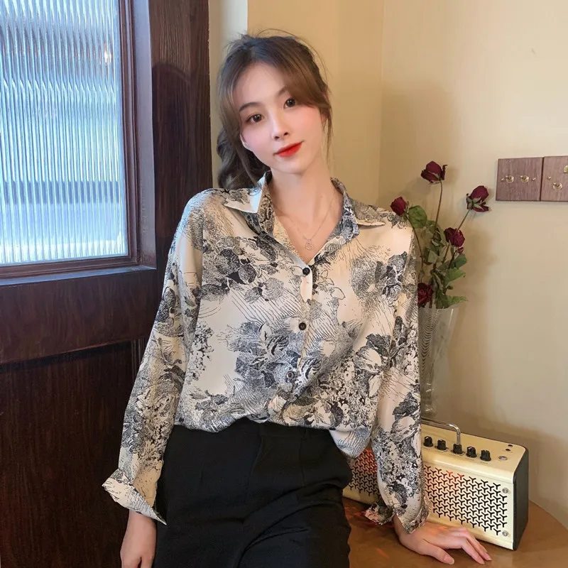 

COIGARSAM Shirt Womens Tops Spring 2021 New Fashion Casual Print Full Sleeve Turn-down Collar Straight Women Shirts