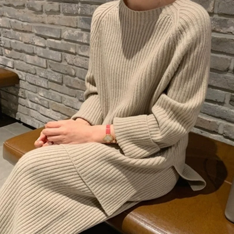 Женский Повседневный трикотажный комплект из 2 предметов свитер с разрезом на