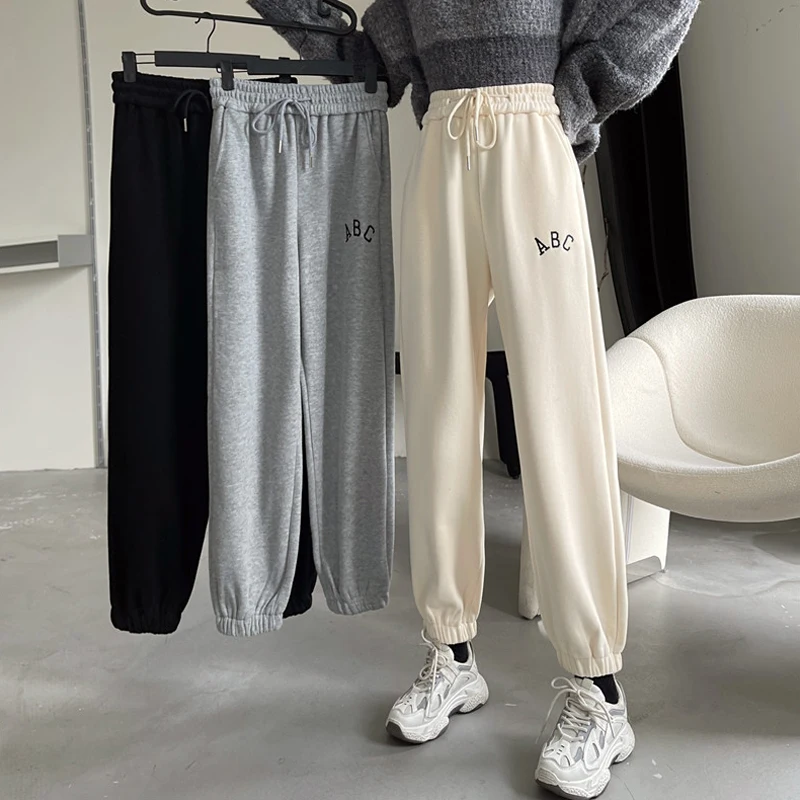 

2021 Autumn And Winter New Loose And Thin Plush Warm Guard Pants Letter Embroidery Leggings Sports And Leisure Pants Trend