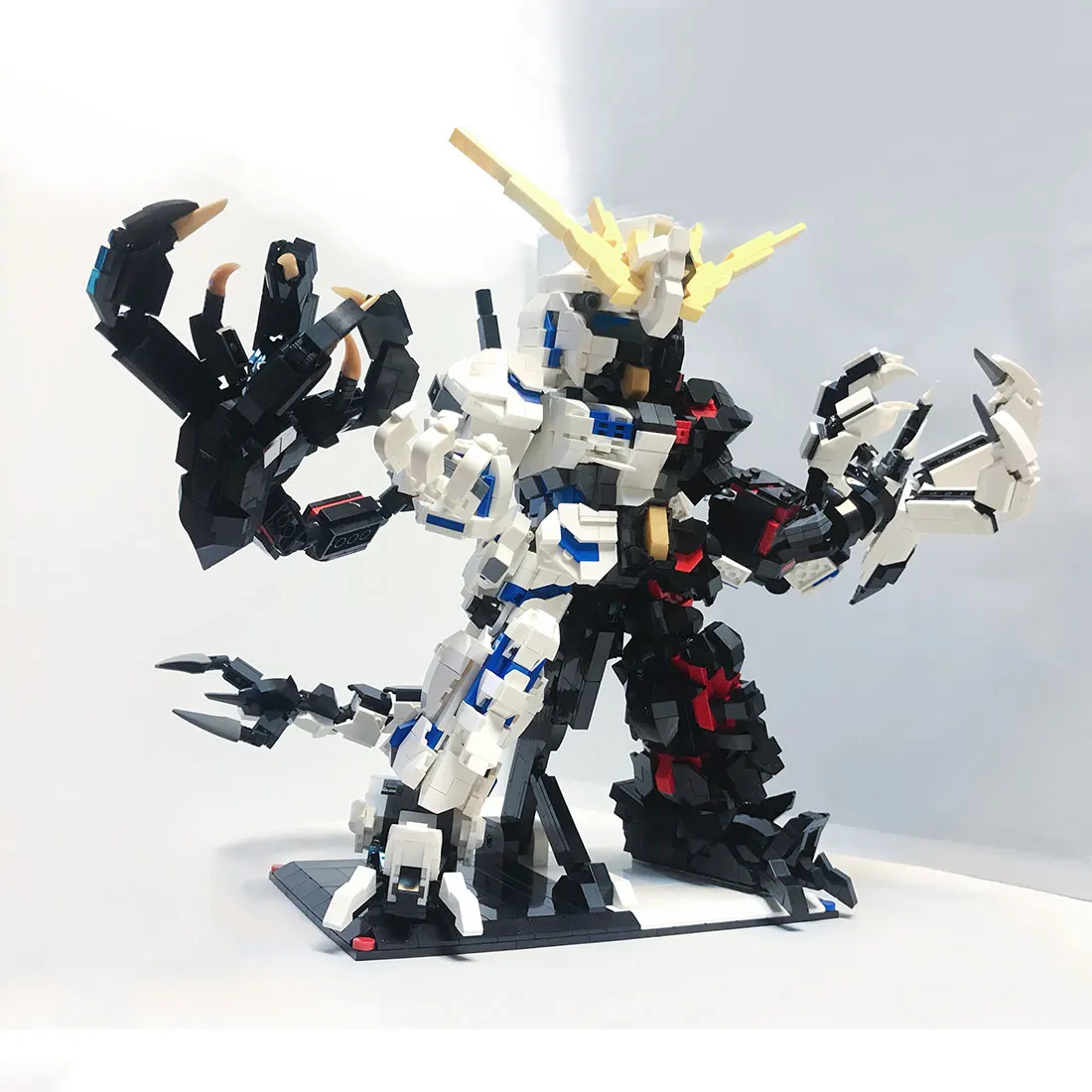 

3000 + MOC