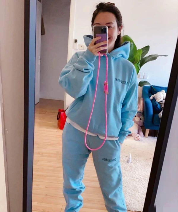 

2021 весна осень Классический Модный хлопковый свитер с длинным рукавом и принтом букв + повседневные брюки с эластичным поясом унисекс Pang