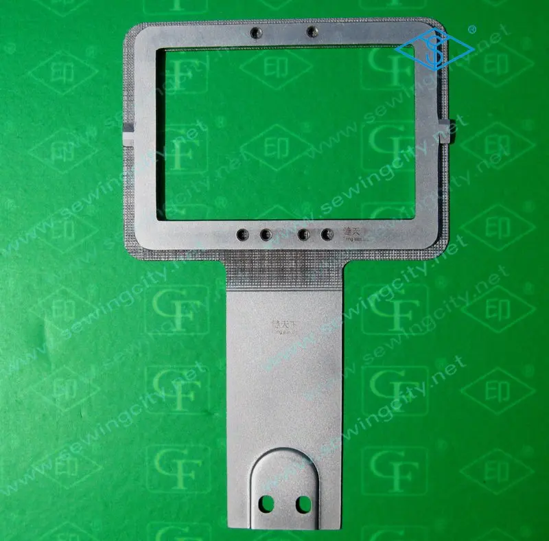 

Игольная пластина для швейной машины 210C 210E 210D, 110 × 75
