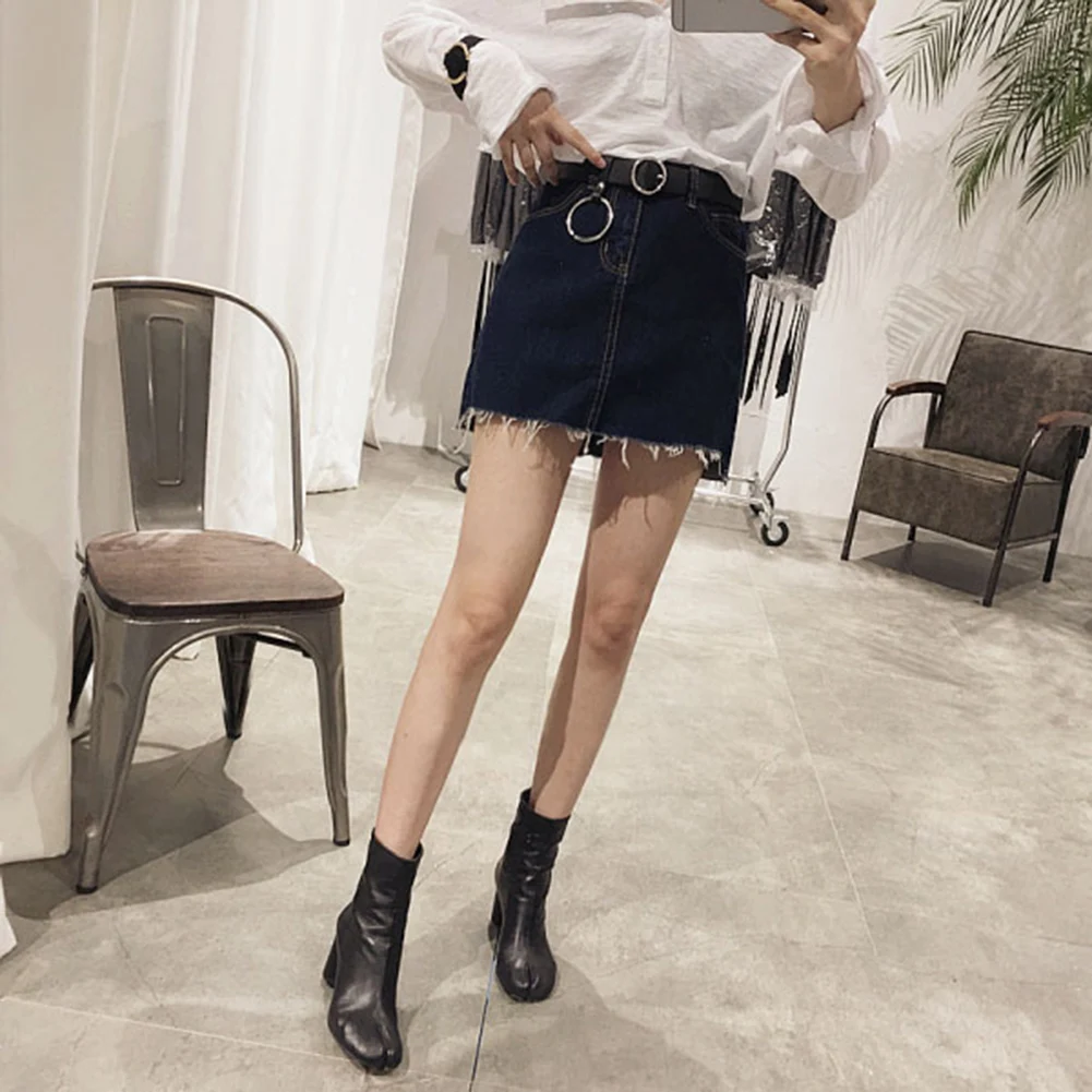 Женский ремень из искусственной кожи с круглой декоративной пряжкой | Аксессуары