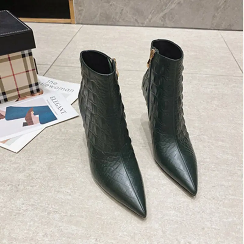 

Crocodile Pattern Genuine Leather Short Boots,Women Autumn/Winter High Heeled Shoes,Pointed Toe,Thin Heel,Female Footware,GREEN