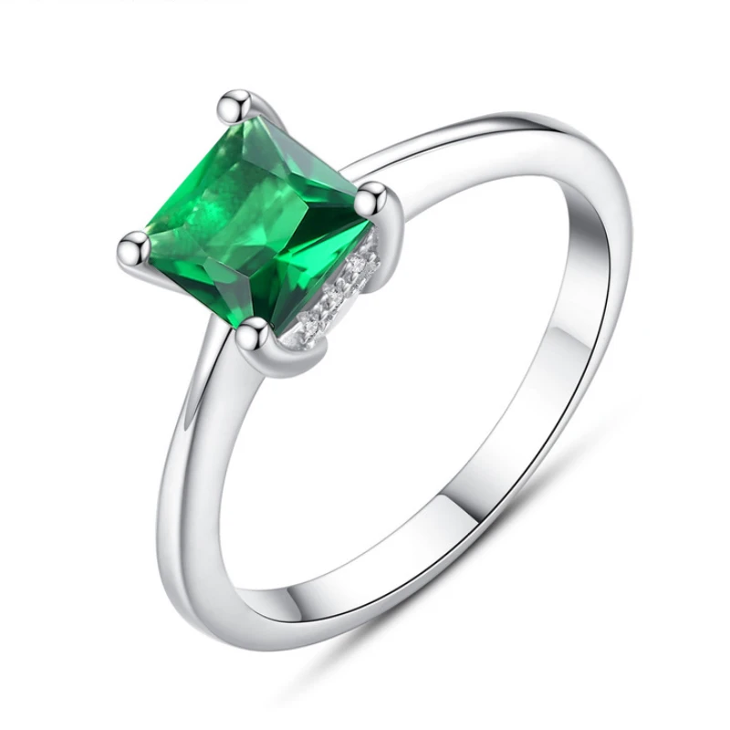 Женское кольцо из серебра 925 пробы с изумрудом | Украшения и аксессуары