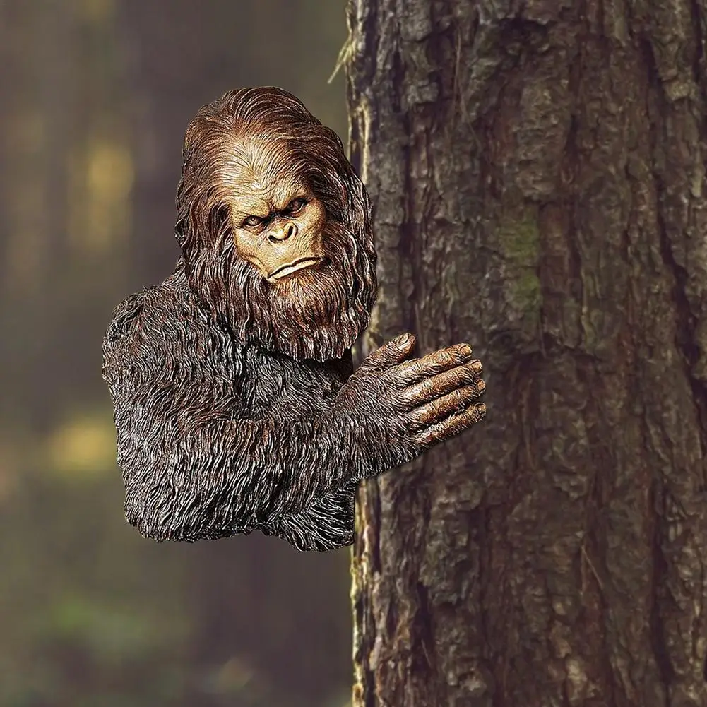 

2021 hot Bigfoot The Bashful Ye Tree Statue Bigfoot Tree Hugger 3D Resin Statue Whimsical Orangutan Sculpture for Outdoor