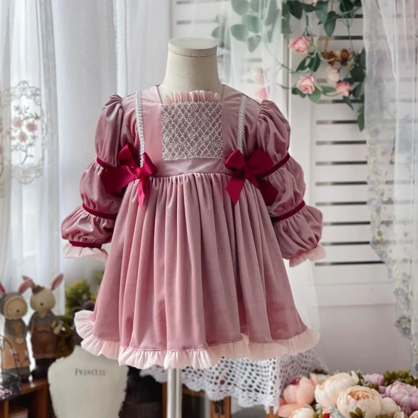 

Kids Clothes Girls Lolita Dress Autumn Winter Velvet Princess Party Gown Spanish Style Lace Design Dresses Teens Vestidos A915