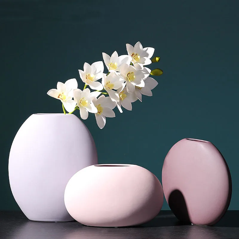 

Ceramic vases oblate vase Feminine design sense flower pot elegant valentine gift for girl friend wife mother home decoration