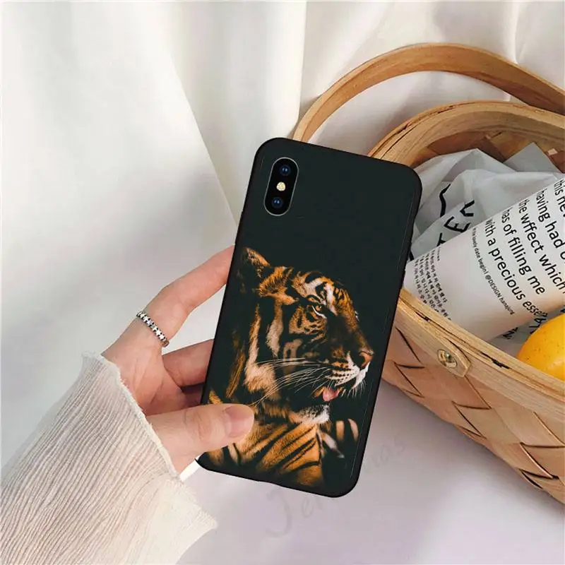 

King of the forest horror animal tiger Phone Case for iPhone 11 12 pro XS MAX 8 7 6 6S Plus X 5S SE 2020 XR