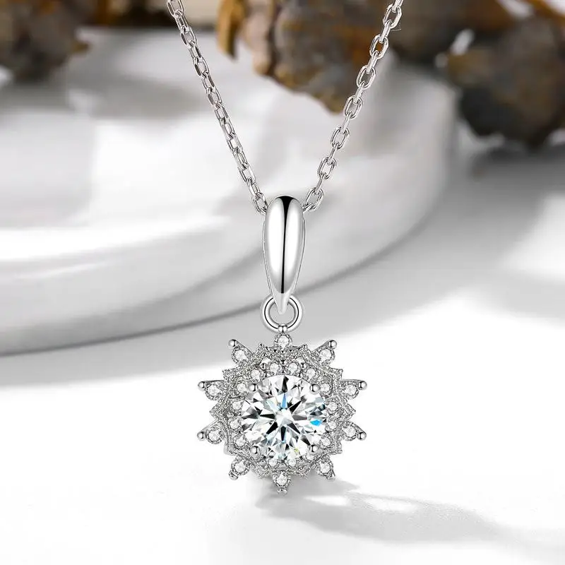 

S925 Sterling Silver Necklace 2 Carats Diamond Pendant for Women Colgante Plata Ley Bizuteria Mujer naszyjnik Jewelry Pendant