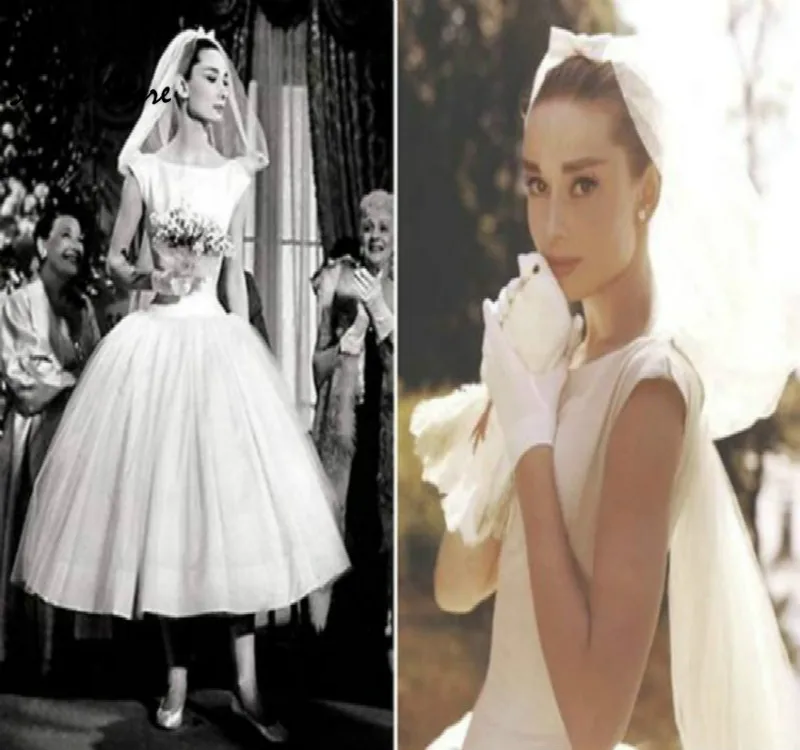 

Vintage Garden Wedding Dresses Short Boho Puffy Satin Beach Wedding Dress Sleeveless Zipper Back Cheap Bride Dress Plus Size