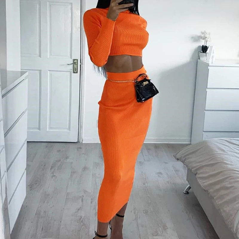 

Женский спортивный костюм из двух предметов, комплект из двух предметов, укороченный топ с высоким воротником и юбка миди, для вечеринки, кл...