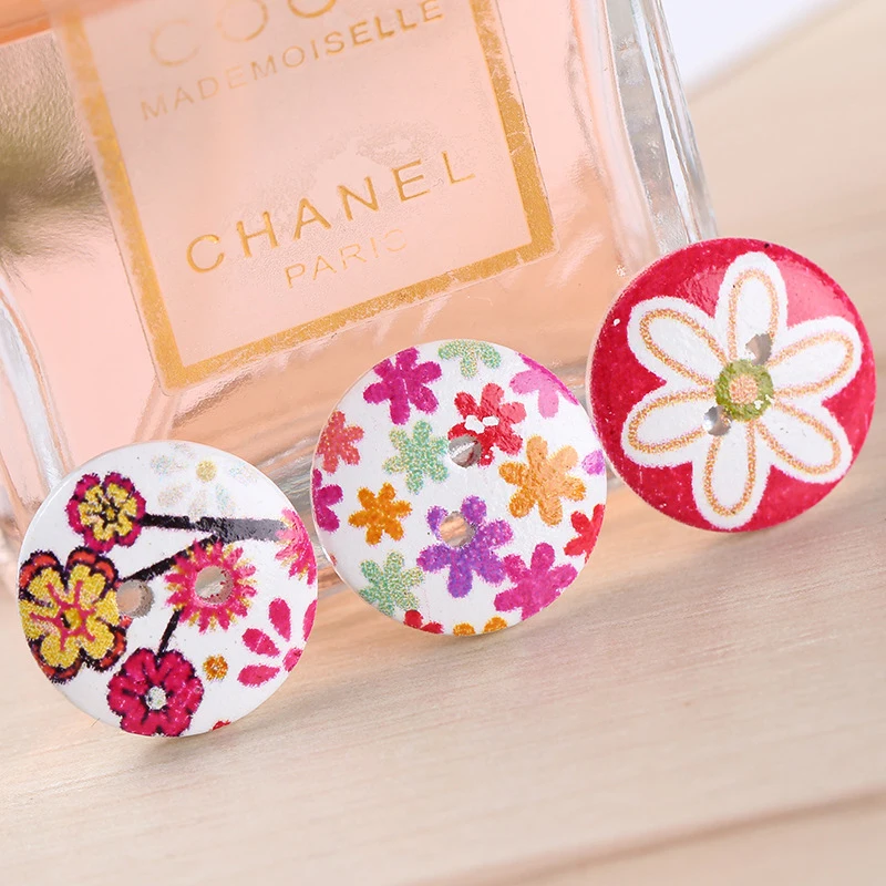 50 шт. Разноцветные деревянные пуговицы для рукоделия шитья скрапбукинга одежды