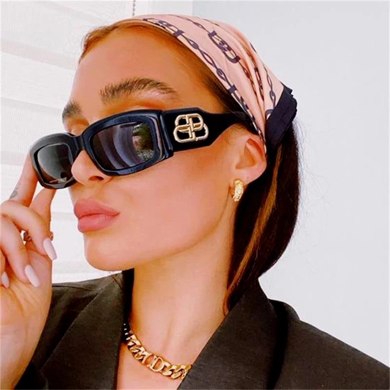 

Vintage Small Rectangle Sun Glasses For Women Celebrity Black Shades Luxury Designer Fashion Square Sunglasses Wide Temples UV