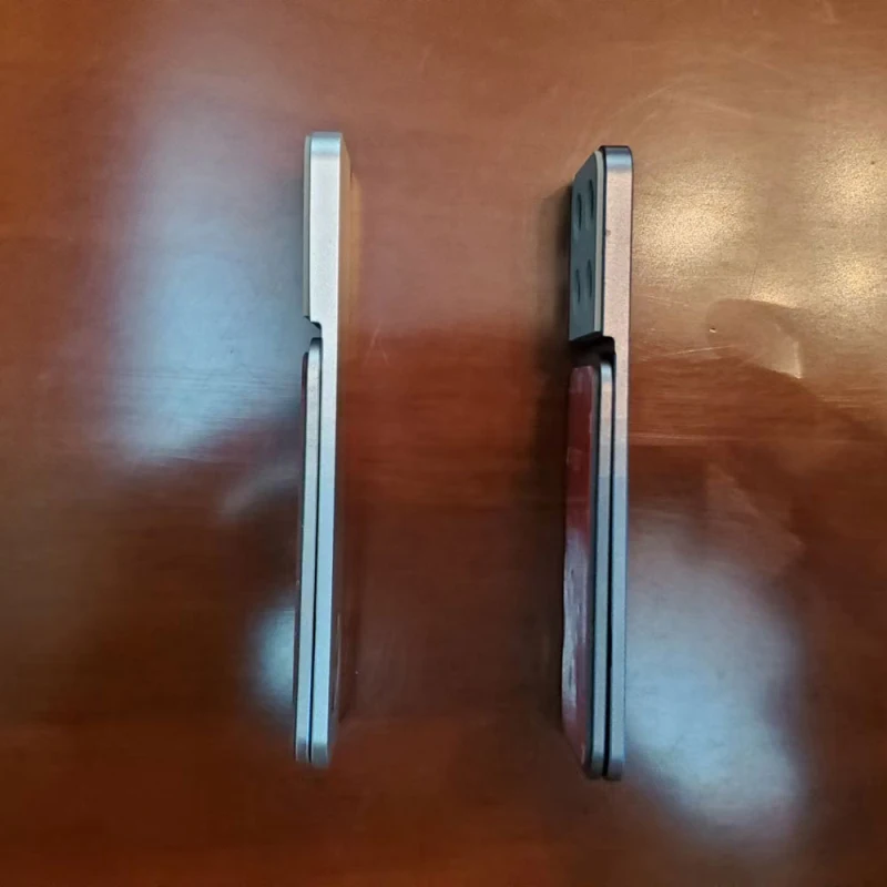 ноутбук с боковым крепление