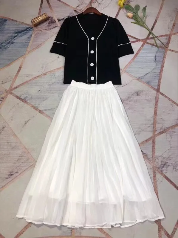 

Новинка лета 2021, женский костюм с коротким рукавом и юбкой до локтя, никогда не выходите из свидания, очень хорошо смотрится черно-белый цвет