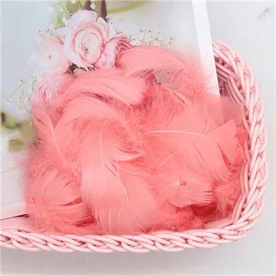 watermelon red100pcs 100 шт, натуральные перья лебедя, 4-8 см, смешанные белые окрашенные цвета, гусиное перо, одежда для свадебной вечеринки, украшения для самодельного изготовления перьев - Цвет: watermelon red100pcs