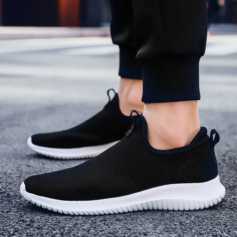 

Large Size Casual Men's Shoes Breathable Mesh Couple Fly Woven Sports Shoes Fashion Trend Running Spring And Summer New
