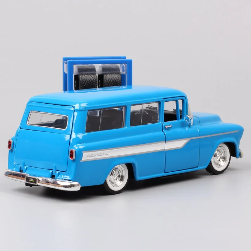 1/24 Jada Bigtime классика GM 1957 Шевроле SUV спортивные Diecasts автомобили металлические модели весы игрушки Бесплатные Шины