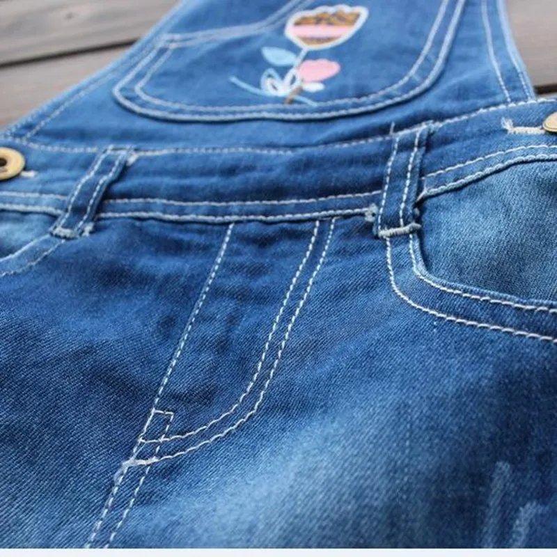 Джинсовый сарафан для девочек с серебристой вышивкой Повседневный Сарафан 2017 |